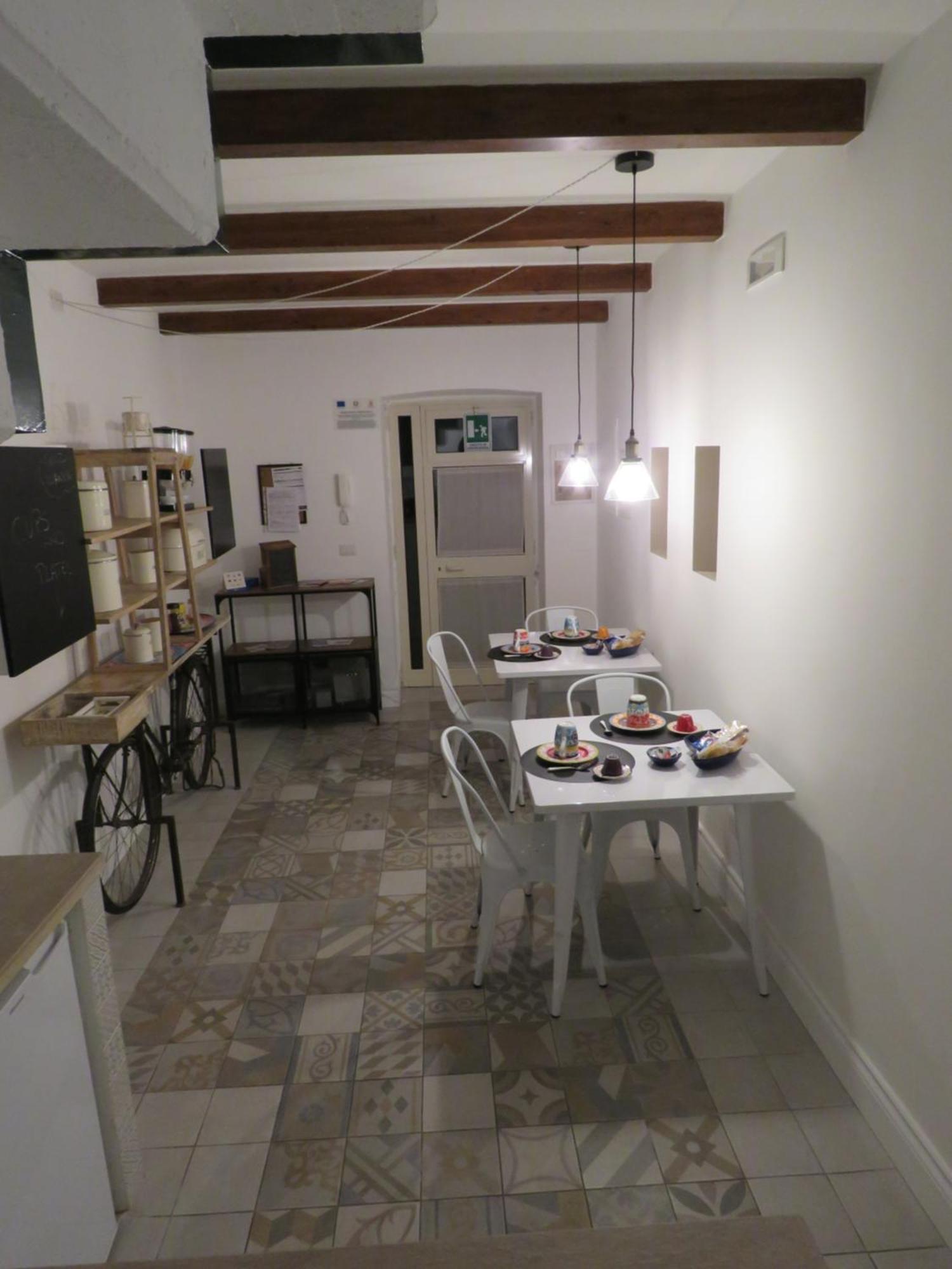 Apulia 35 Bed and Breakfast Bari Exteriör bild